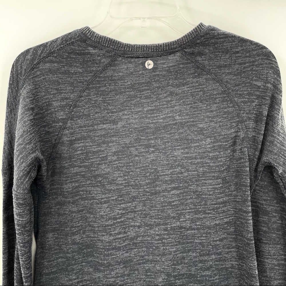 Active Long Sleeve Shirt - Picture 7 of 8